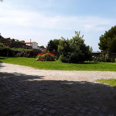 Willa 9 Bedrooms With Sea View Private Pool And Furnished Garden At Cristelo 2 Km Away From The