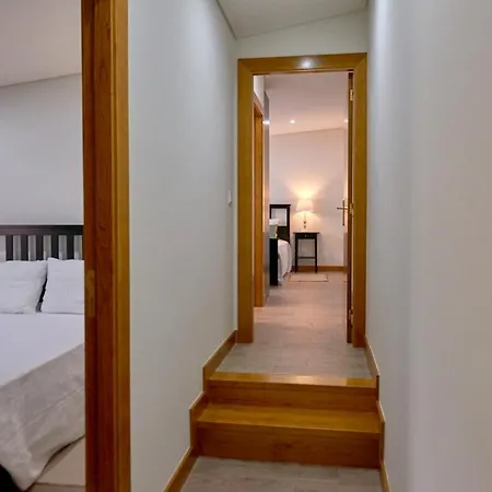 Willa 9 Bedrooms With Sea View Private Pool And Furnished Garden At Cristelo 2 Km Away From The Cristelo (Caminha)