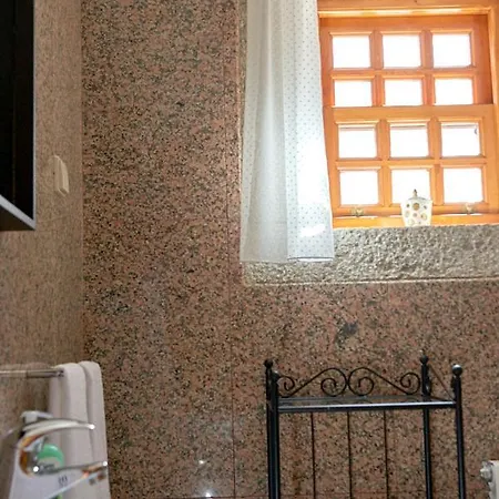 9 Bedrooms With Sea View Private Pool And Furnished Garden At Cristelo 2 Km Away From The וילה Cristelo (Caminha)