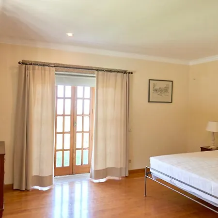9 Bedrooms With Sea View Private Pool And Furnished Garden At Cristelo 2 Km Away From The Willa